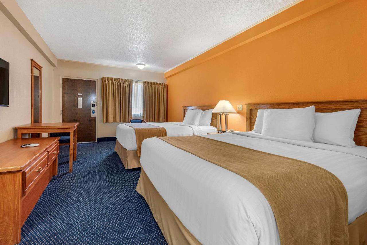 Asam Hotel Goodland Eksteriør billede