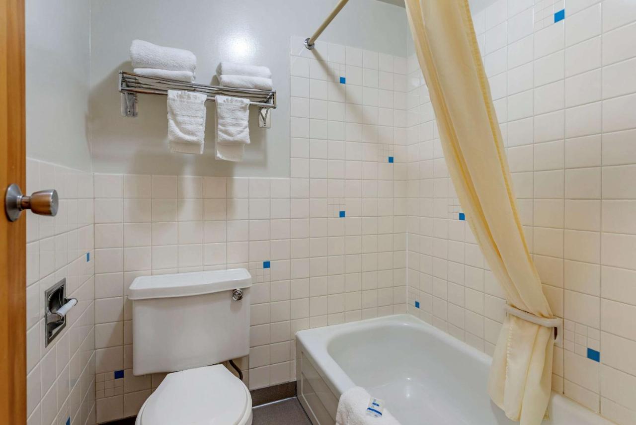 Asam Hotel Goodland Eksteriør billede