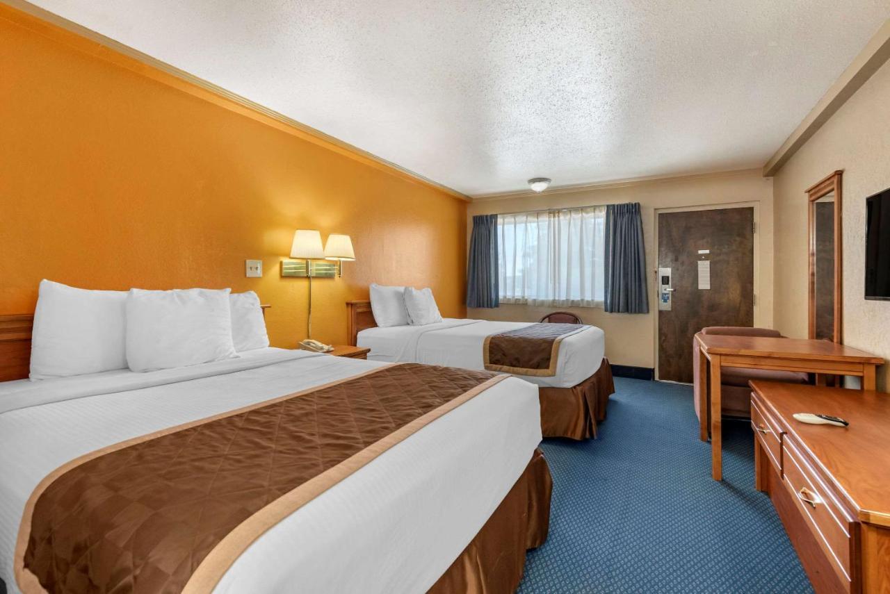 Asam Hotel Goodland Eksteriør billede